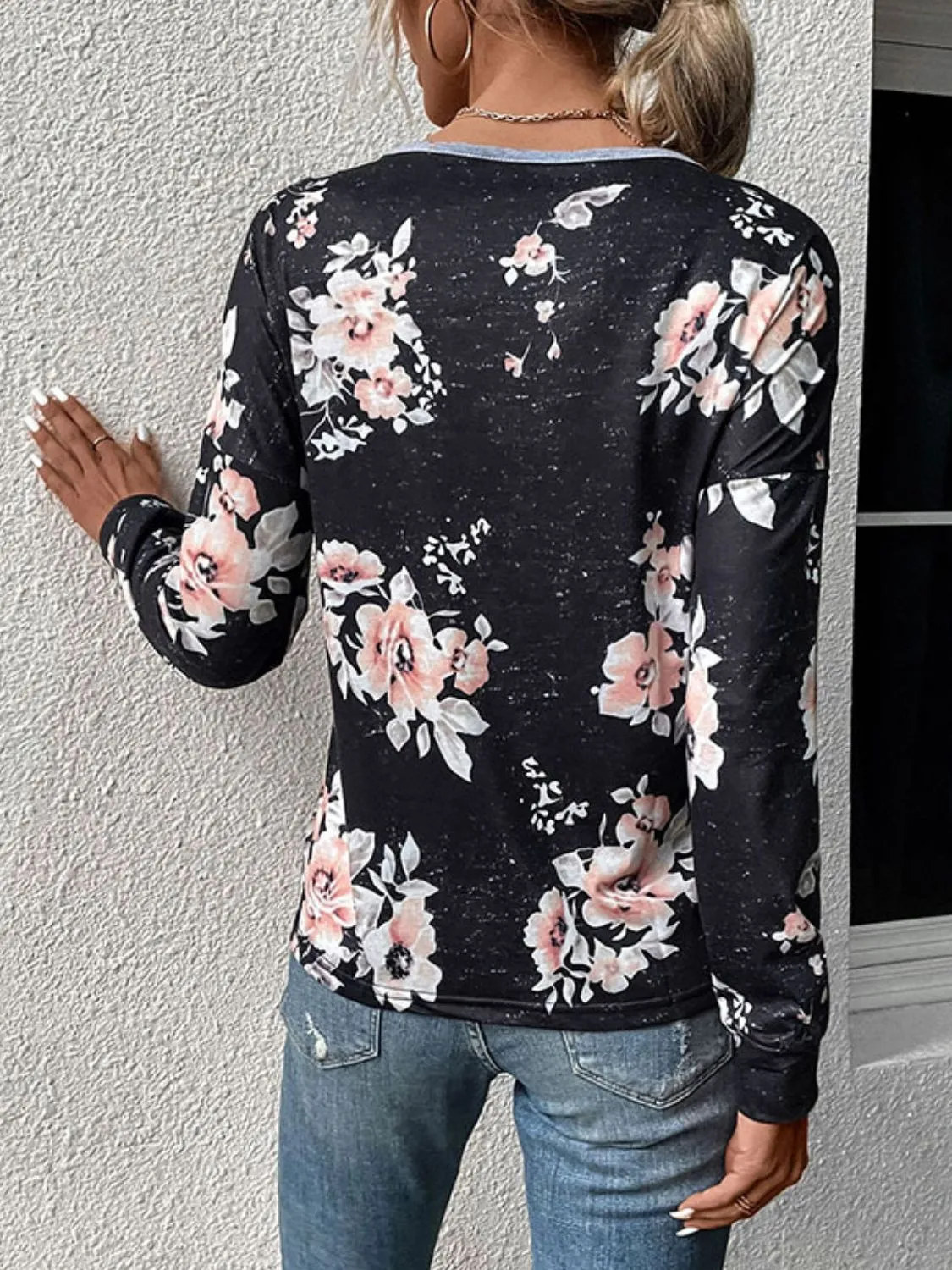 Floral Print Contrast Round Neck Dropped Shoulder Sweatshirt