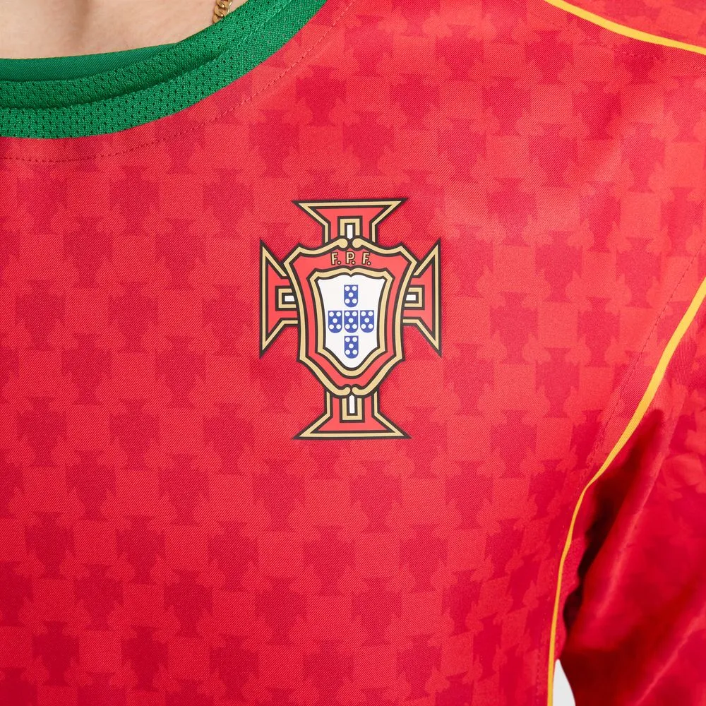 Nike Portugal 2004 Reissue Jersey