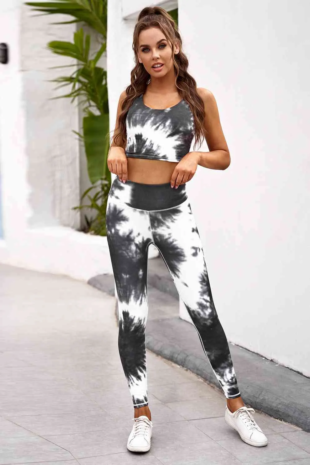 Tie-dye Crop Top and Leggings Set